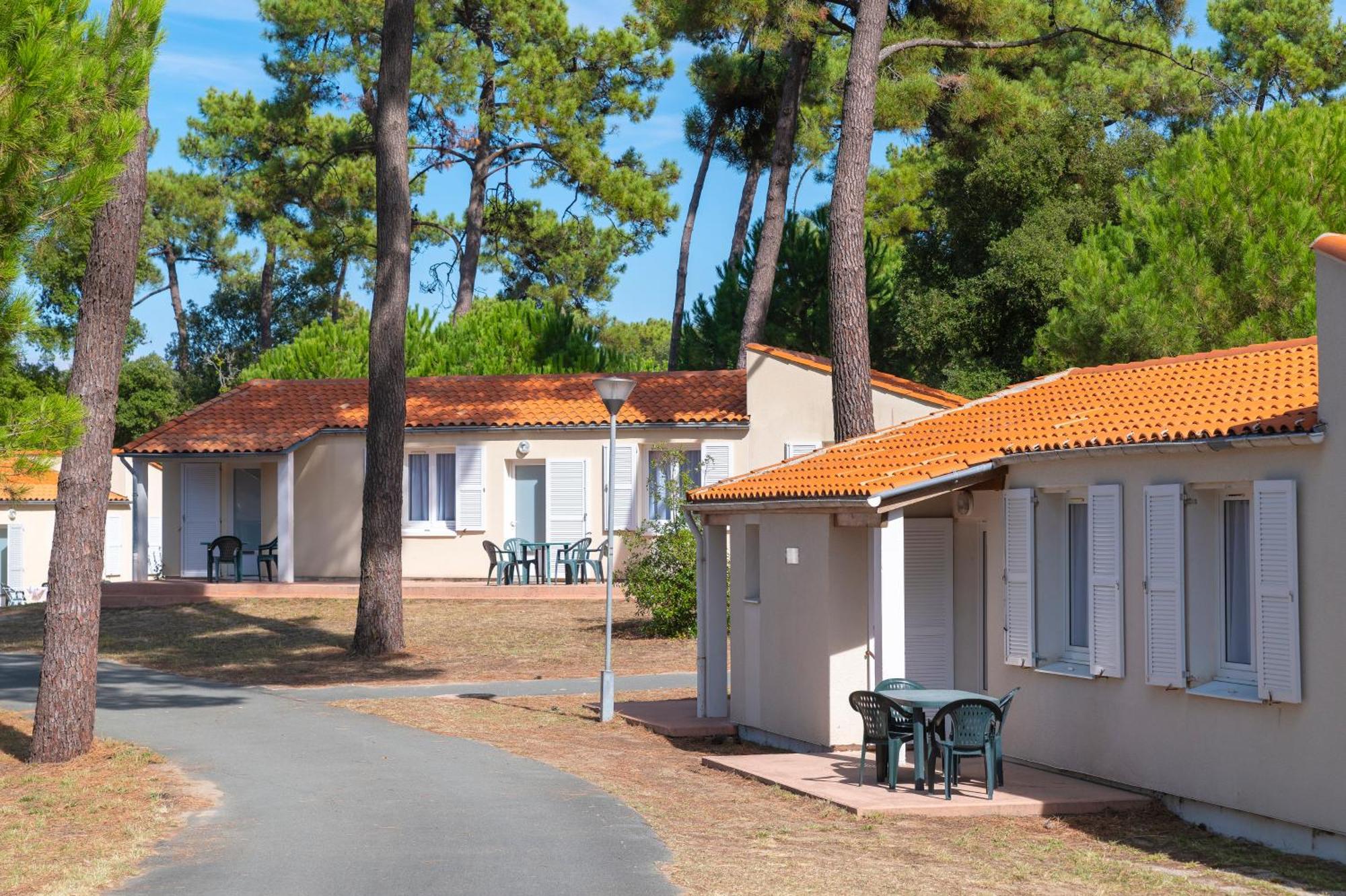 Azureva Ile D'Oleron Hotel Grand-Village-Plage Exterior photo